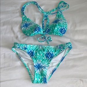 💙💚NWOT TIE-DYE BIKINI (2 pc) 💙💚